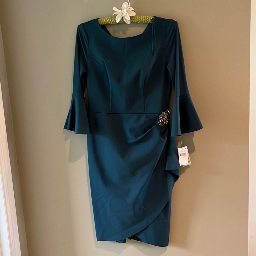 Alex Evenings Short Sheath dress in Deep Teal